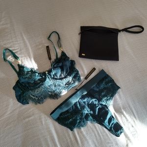 Emerald Demi Bra & High Waist Thong Set